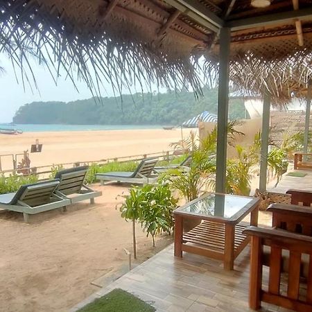The Coast Beach Resort Agonda Exterior foto