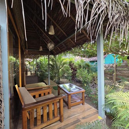 The Coast Beach Resort Agonda Exterior foto